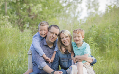 GUILTY! I blogged about what questions to ask your potential family photographer.